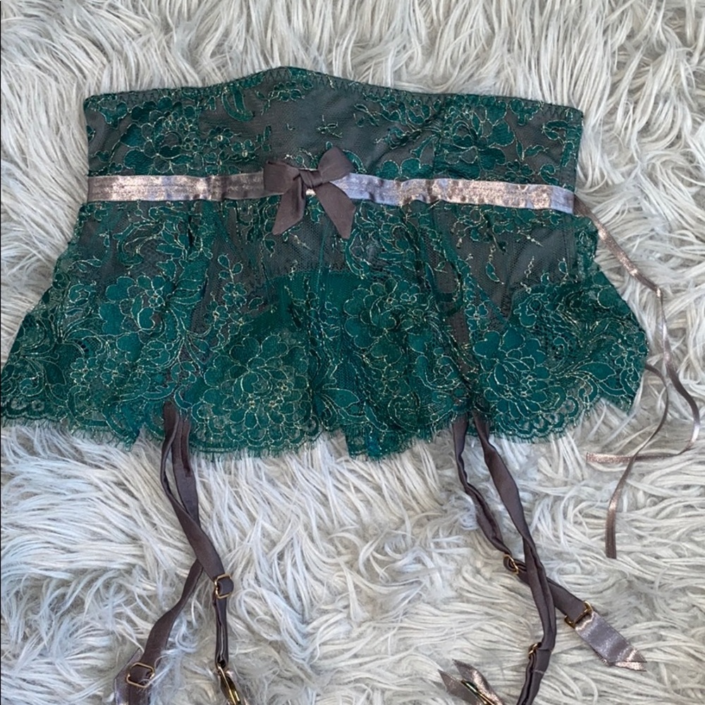 Agent Provocateur soirée Gardinia waspie green